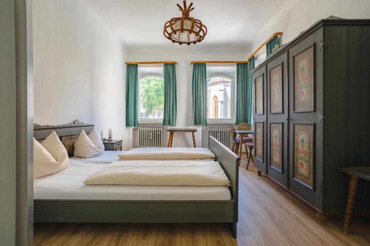 Gockerlwirt & Pilgerpension Altötting Екстериор снимка